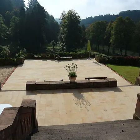 Schloss Bergfeld Eisenschmitt